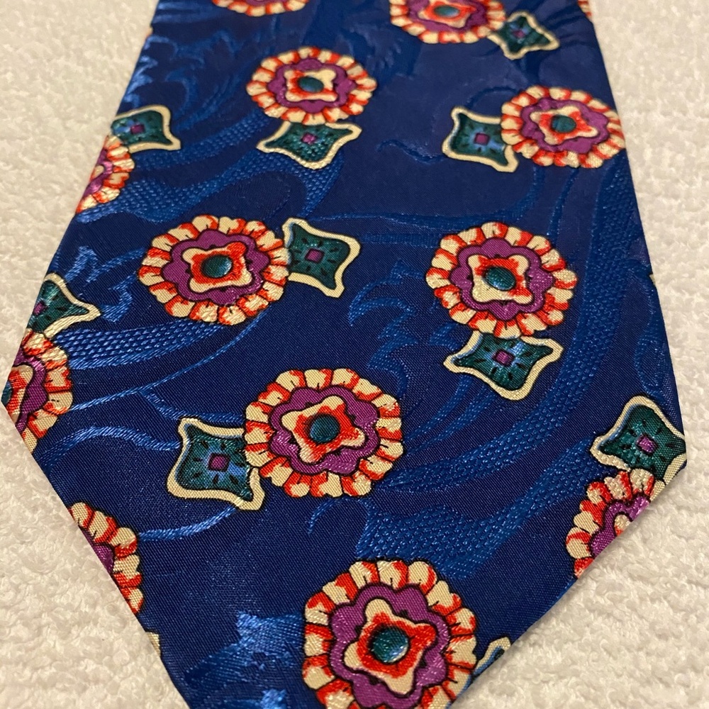 Brand New Trendy Tie By ANDHURST